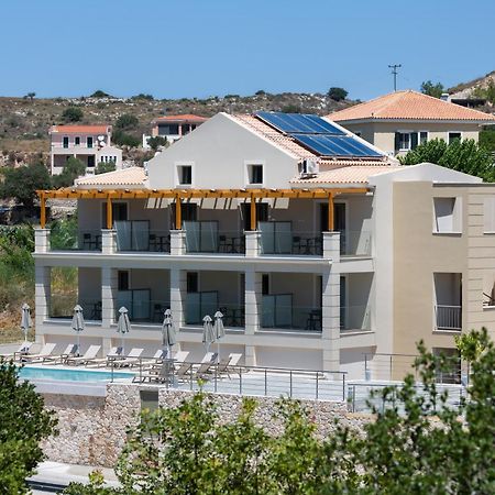 Sky View Suites Kefalonia Vóvikes Екстериор снимка