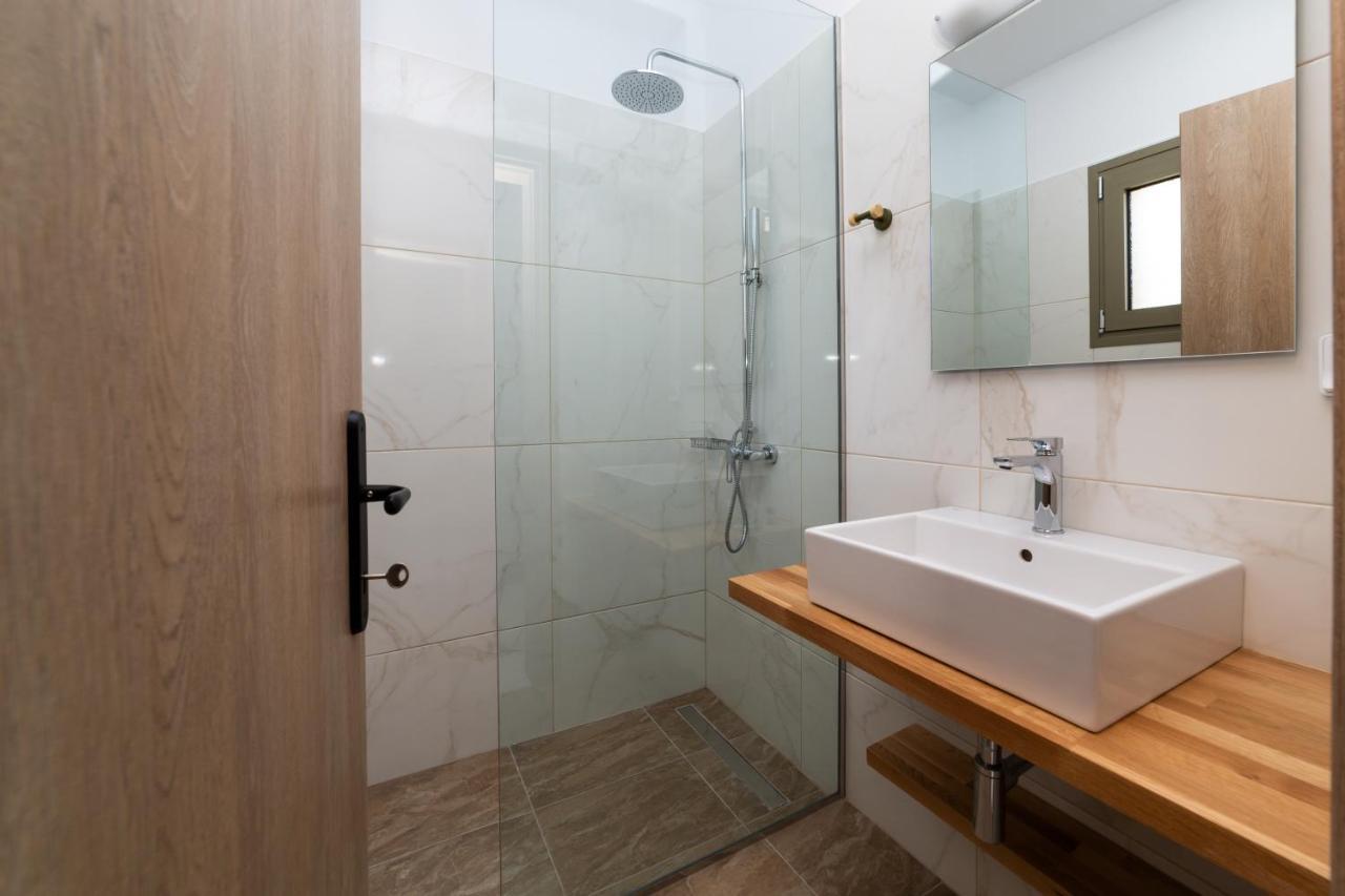 Sky View Suites Kefalonia Vóvikes Екстериор снимка