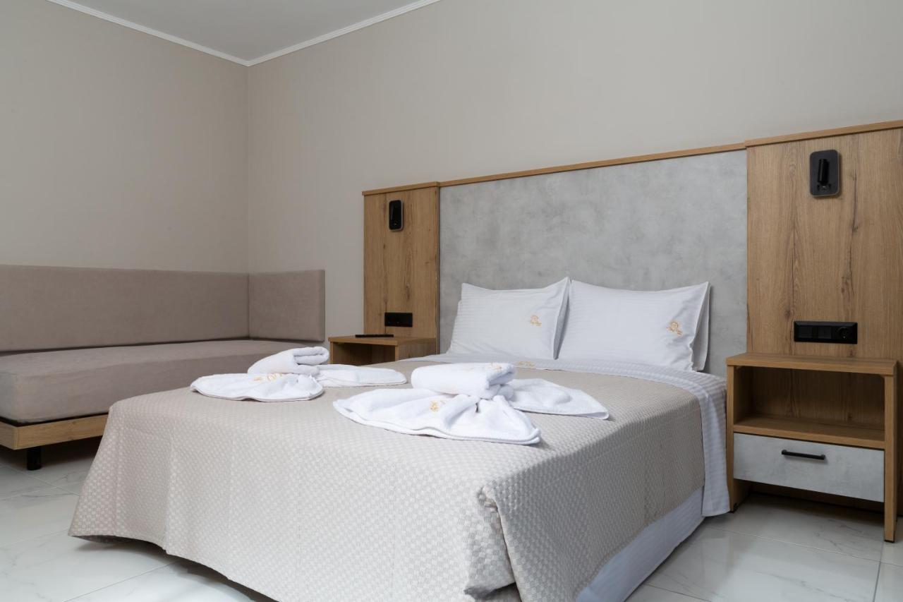 Sky View Suites Kefalonia Vóvikes Екстериор снимка