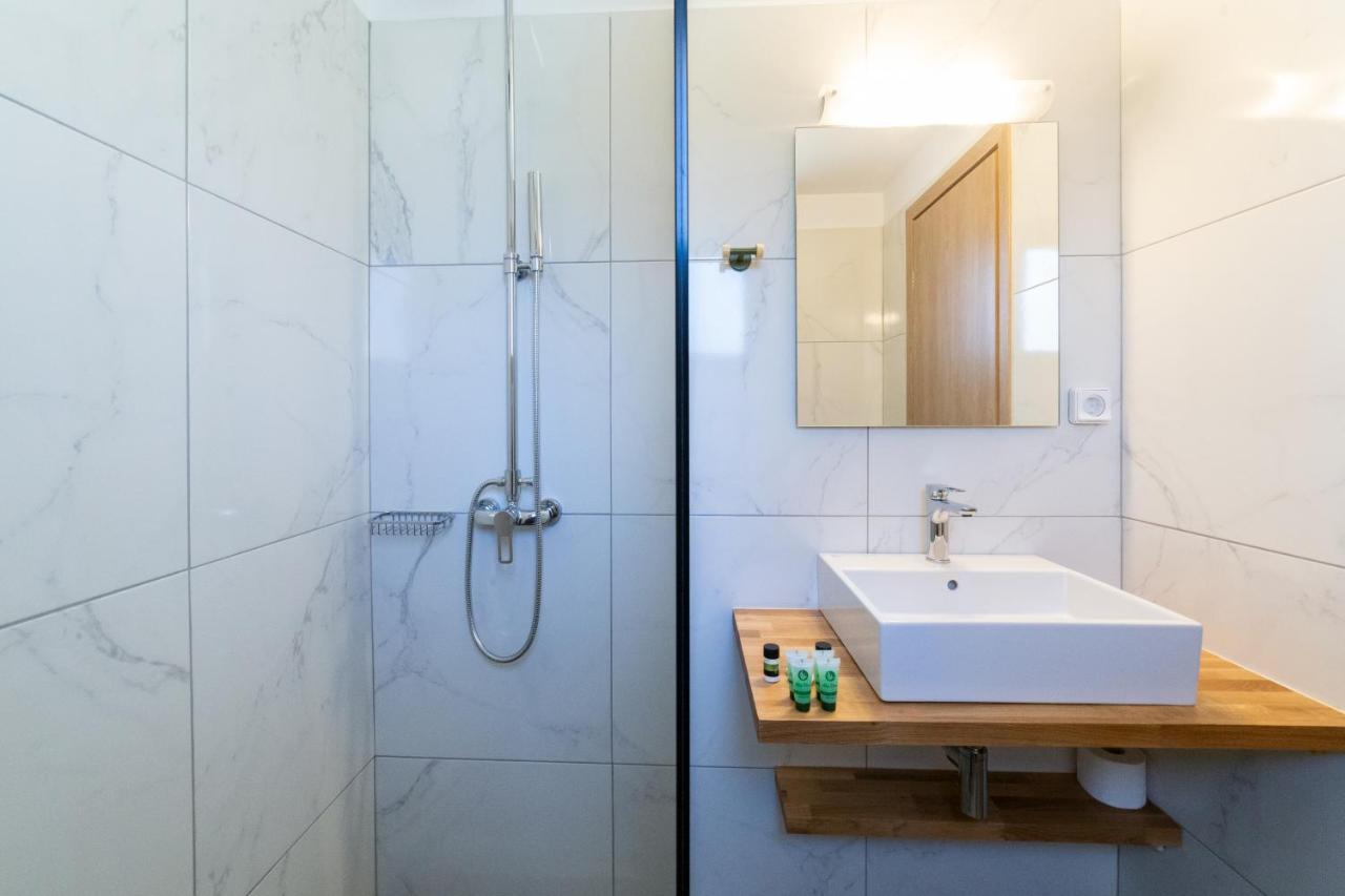 Sky View Suites Kefalonia Vóvikes Екстериор снимка
