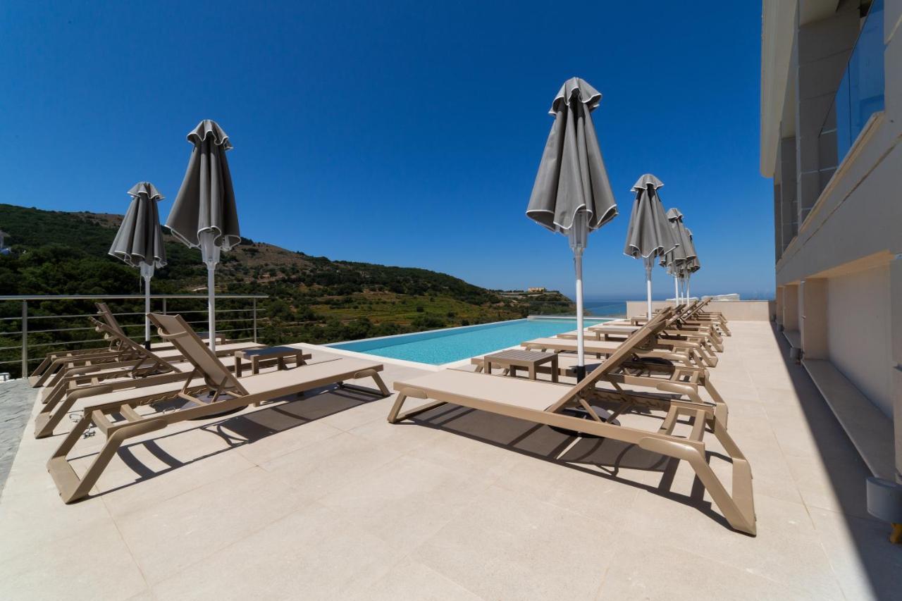 Sky View Suites Kefalonia Vóvikes Екстериор снимка