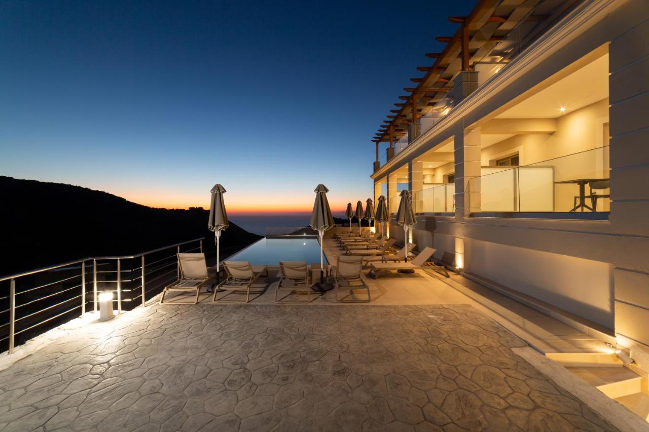 Sky View Suites Kefalonia Vóvikes Екстериор снимка