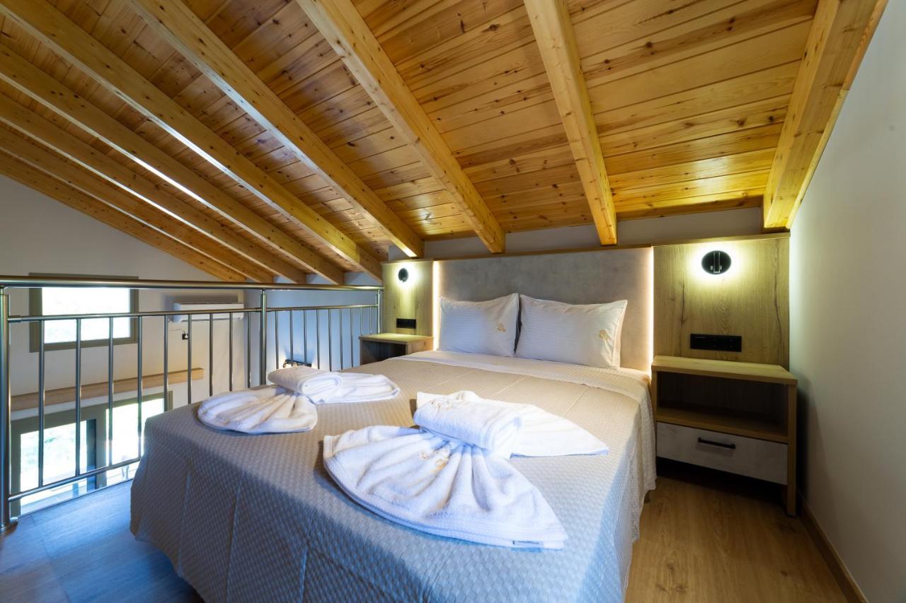 Sky View Suites Kefalonia Vóvikes Екстериор снимка